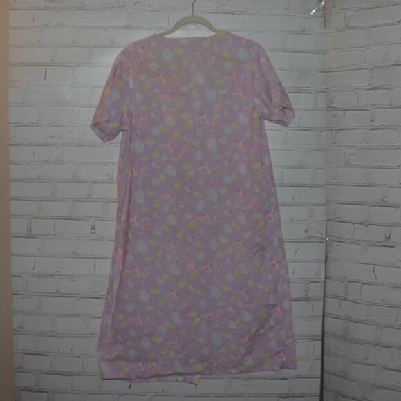 Vintage purple floral and embroidered bird button-down nightgown Private touches - Picture 2 of 8